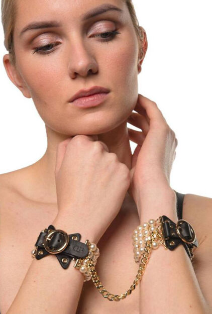 Kajdanki na nadgarstki BDSM Soirée Pearl Handcuffs Guilty Pleasure