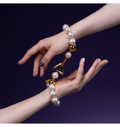 Biżuteryjne Kajdanki Upko Moist Eyes Pearl Bracelet / Handcuffs UPKO