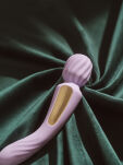 Podwójny wibrator różdżka sterowany aplikacją Switch Soft Pink Lelo - 5